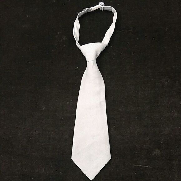 BOY'S PRE MADE WINDSOR TIE BY PEANUT BUTTER - Picture 1 of 4